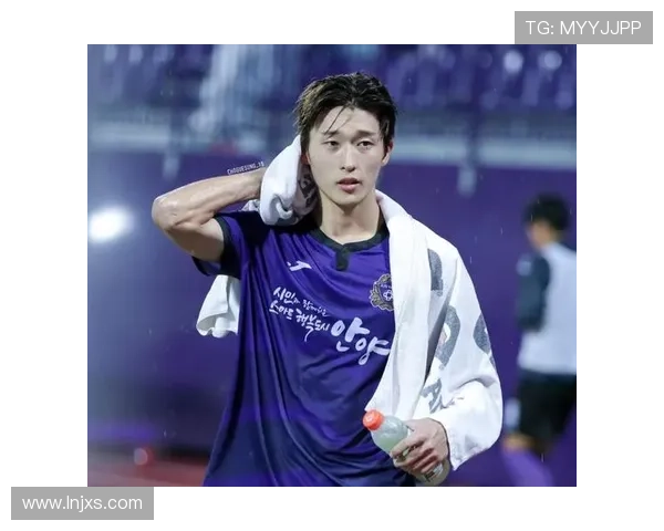 曹圭成两记头球也救不了 韩国2比3惜败加纳 曹圭成两记头球也救不了 韩国2比3惜败加纳